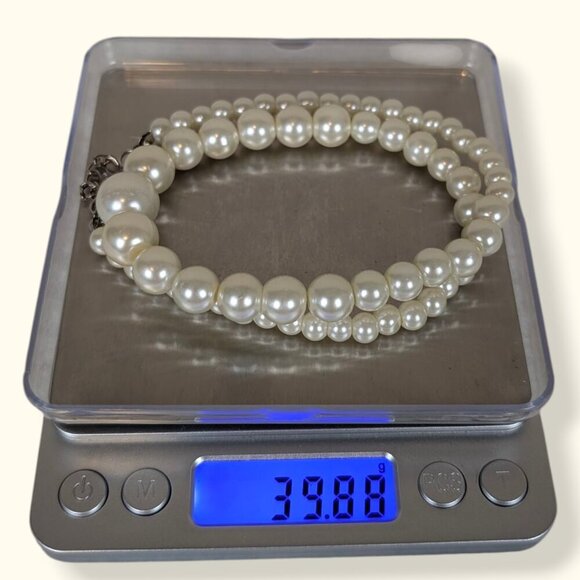 (2/$20) Faux Pearl Graduated Necklace - Picture 5 of 5